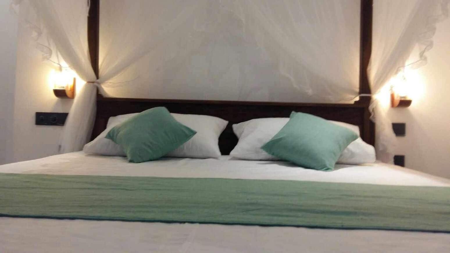 Hotel New Ocean Breeze Madiha Matara Exterior foto